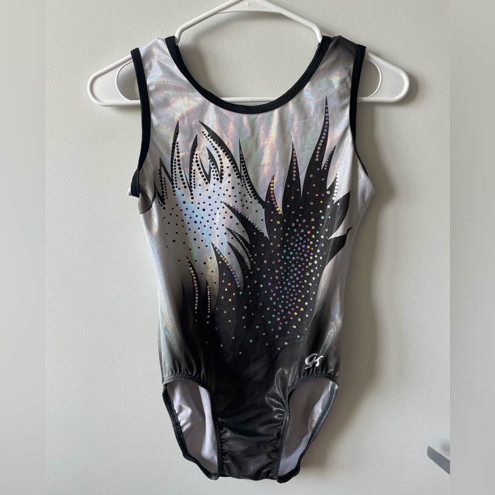 GK Elite: Black and White Feathered Leotard